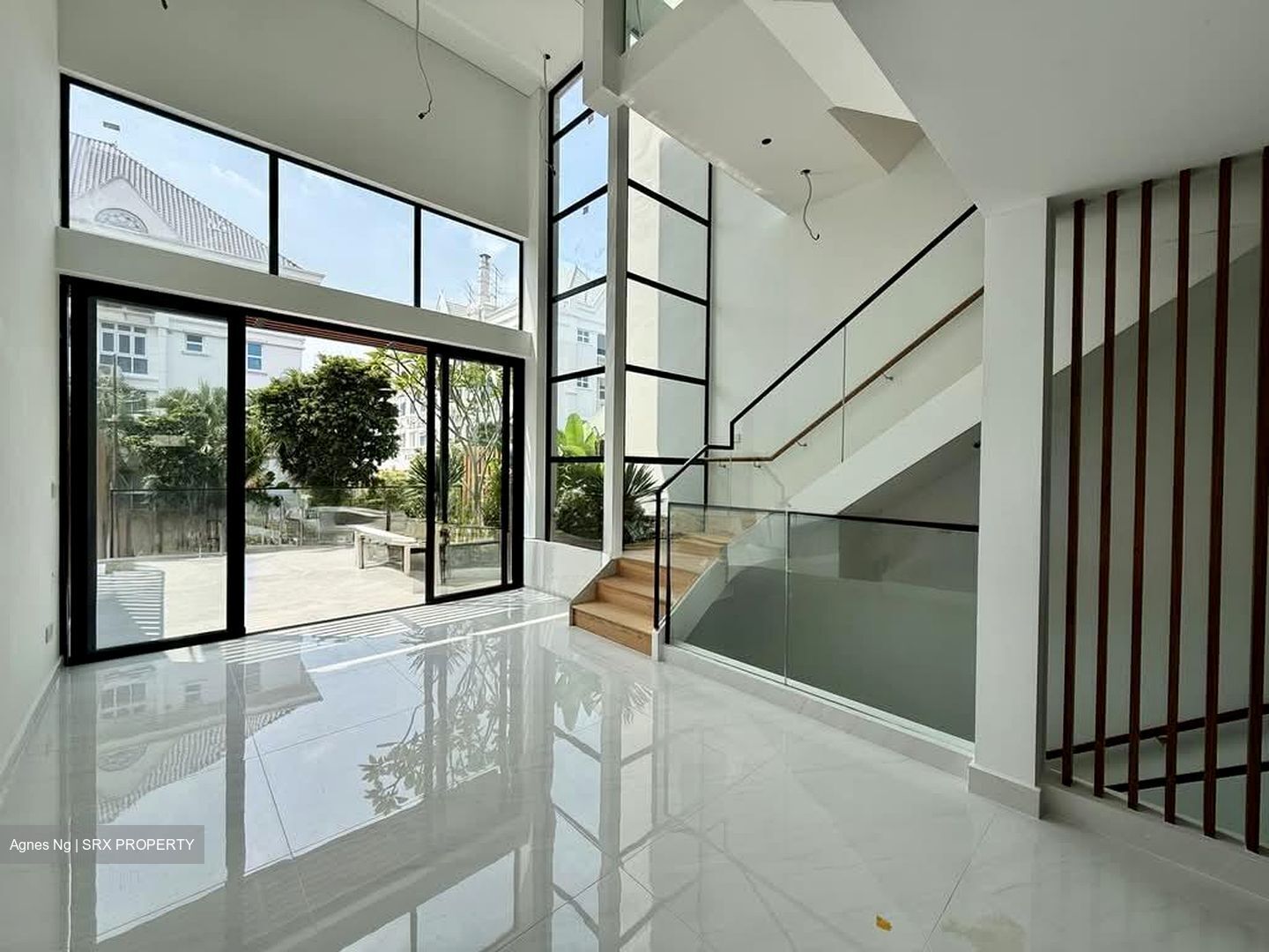 Upper East Coast Road (D15), Terrace #600622821